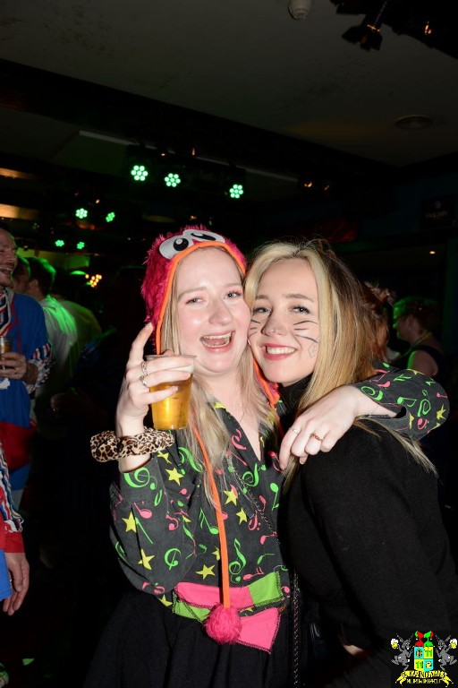 ../Images/Carnavals maandagavond in VdG 376.jpg